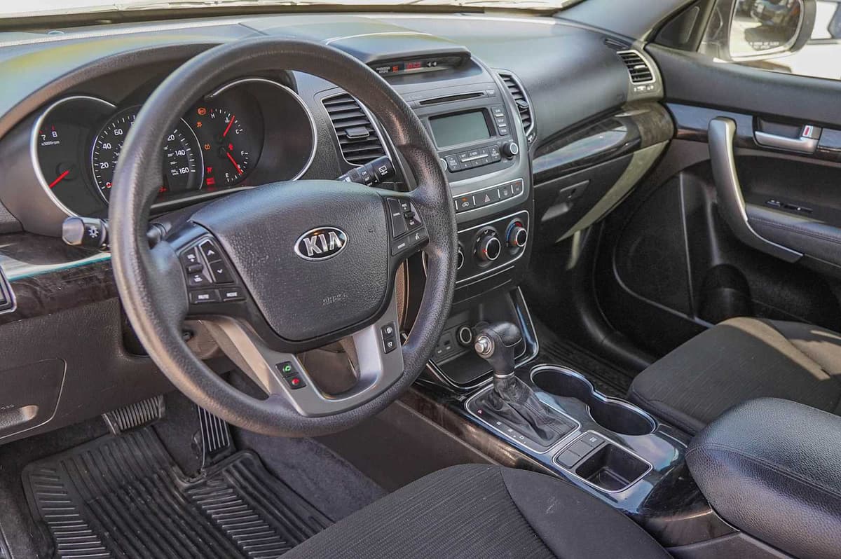 2014 Kia Sorento - Image 9