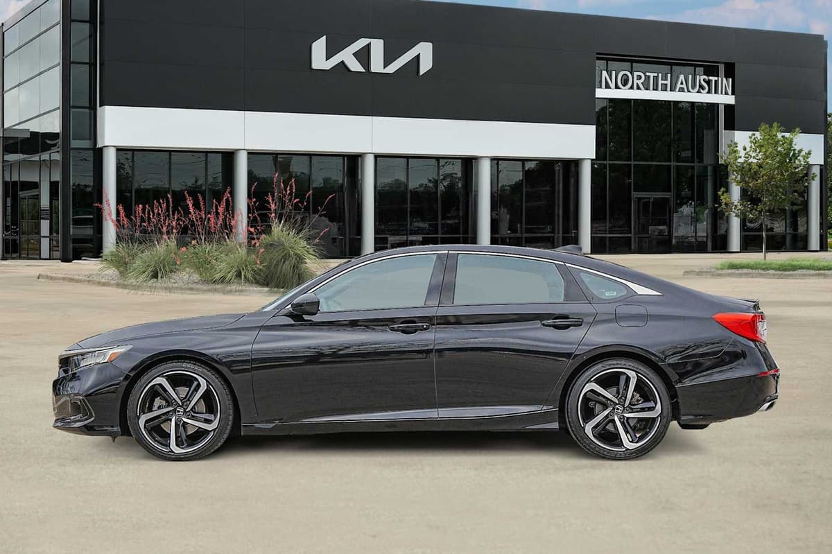 2021 Honda Accord - Image 4