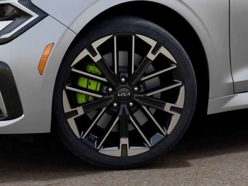 2026 Kia K5 - Image 9