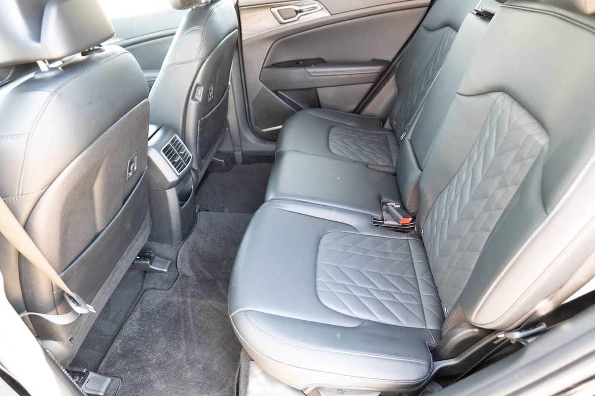 2023 Kia Sportage - Image 24