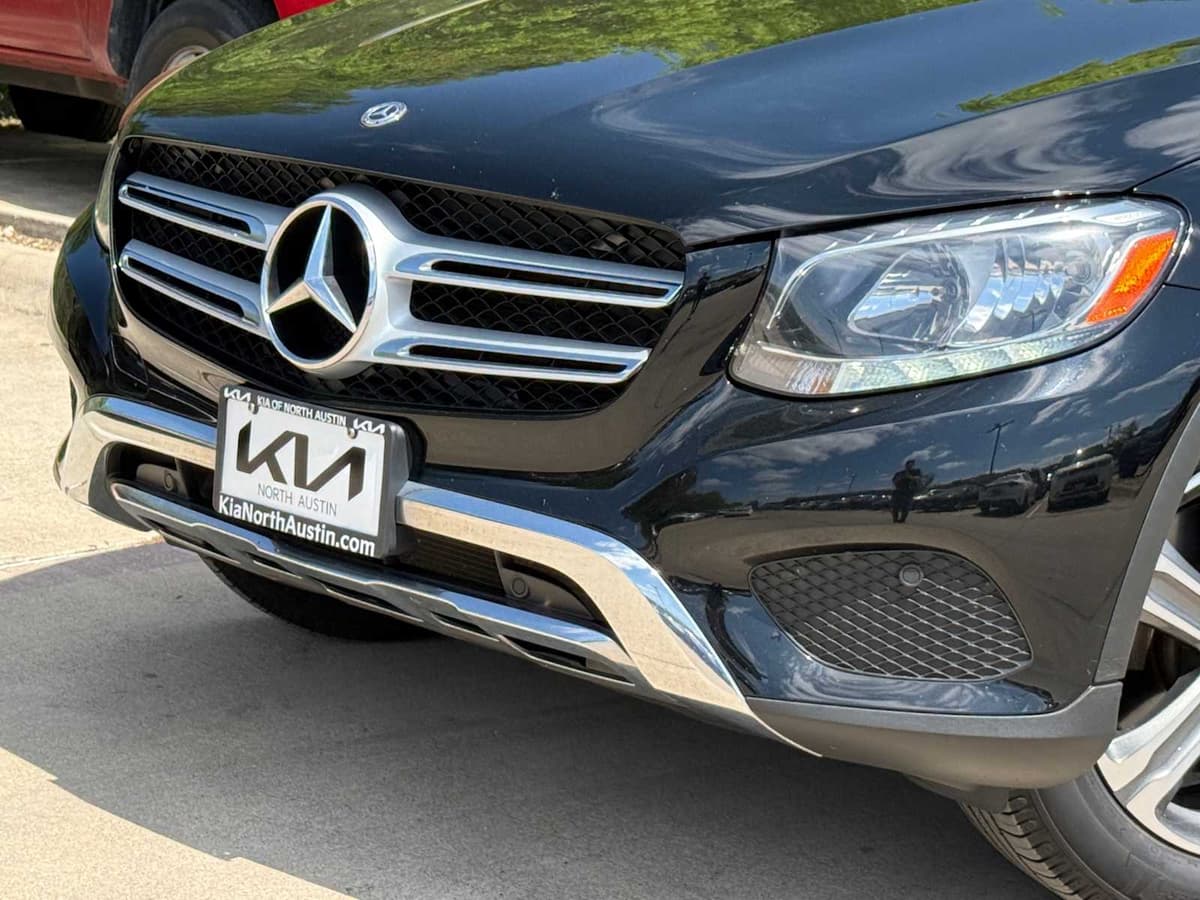 2018 Mercedes-Benz GLC 300 - Image 5