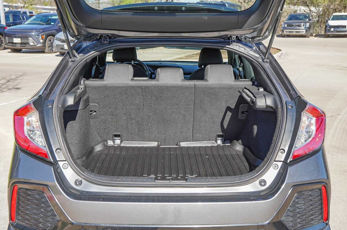 2018 Honda Civic - Image 30