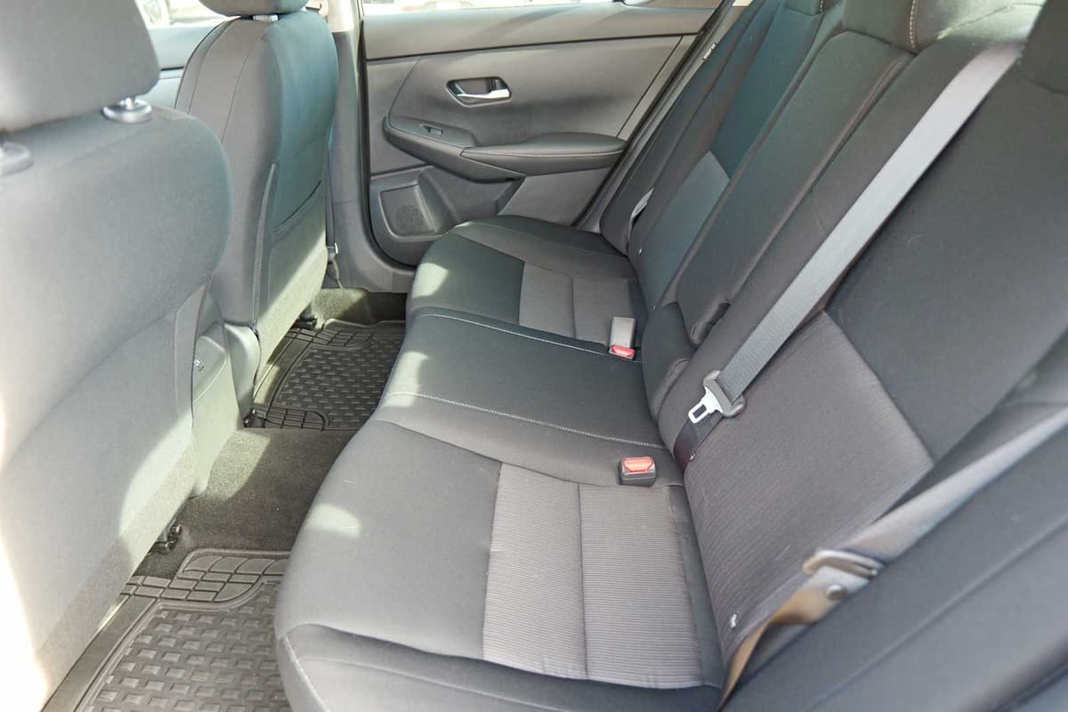 2022 Nissan Sentra - Image 25