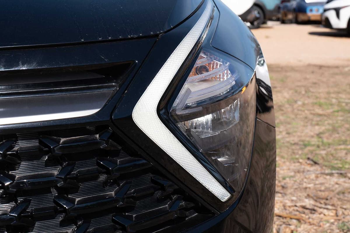 2023 Kia Sportage - Image 3