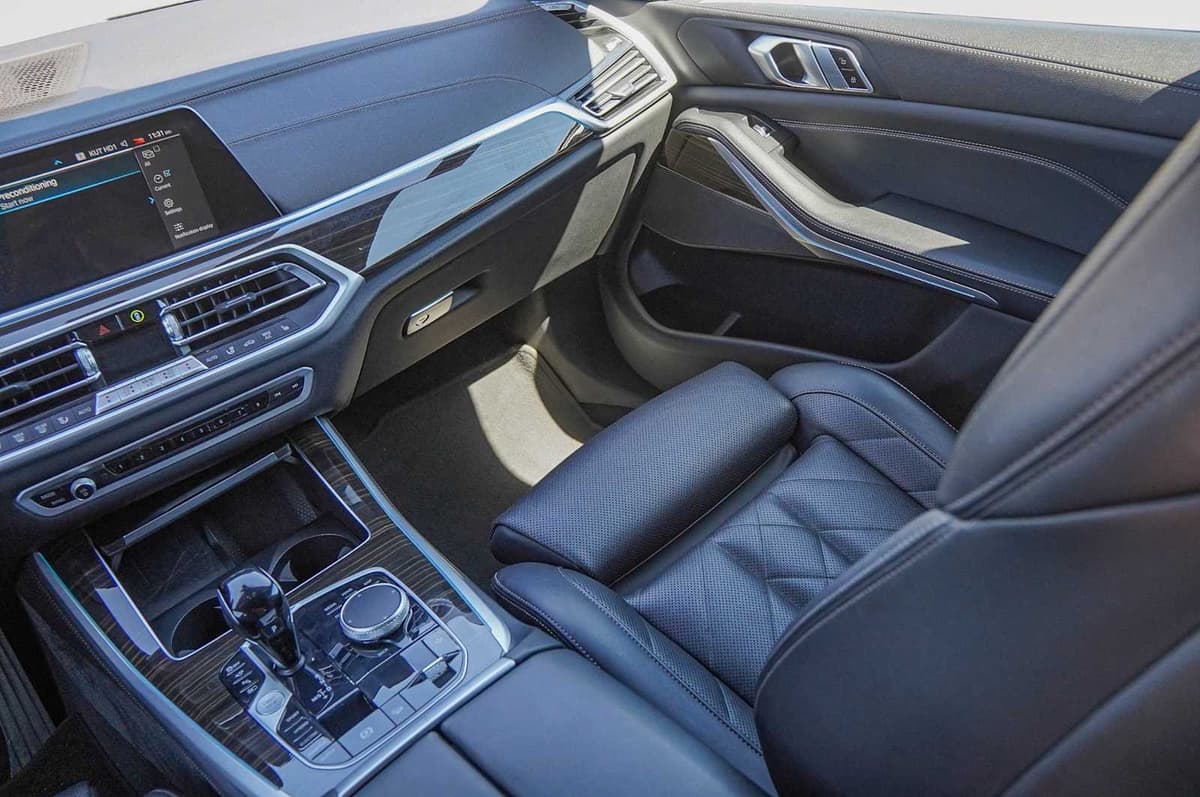 2023 BMW X5 PHEV - Image 30