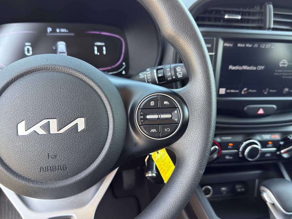 2023 Kia Soul - Image 20