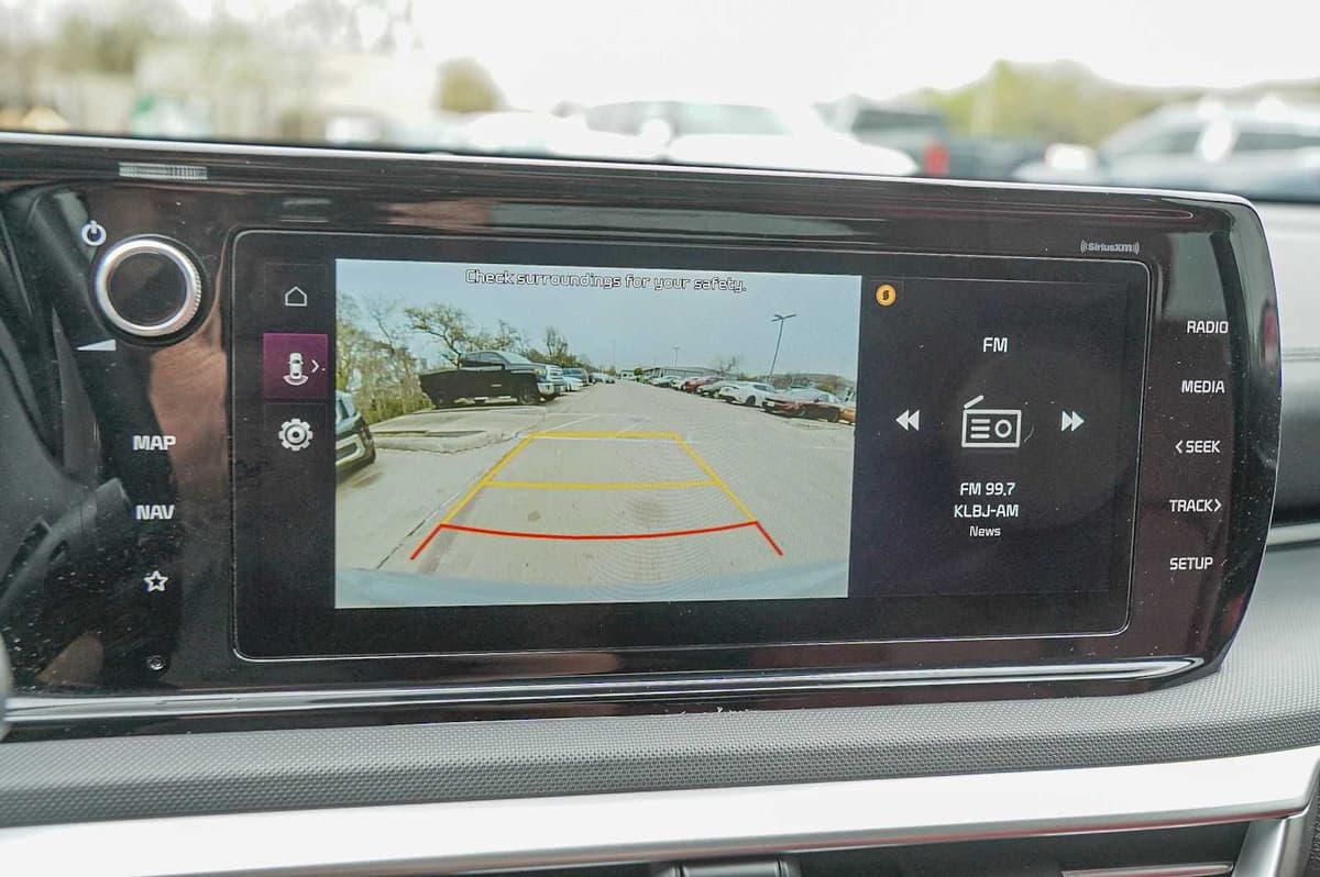 2024 Kia K5 - Image 17