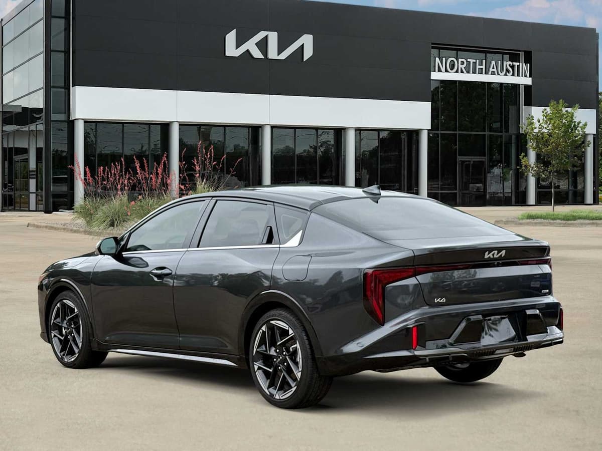2025 Kia K4 - Image 5