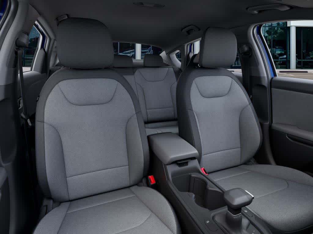 2025 Kia K4 - Image 15