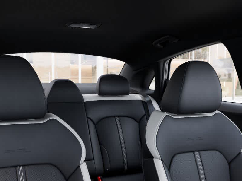 2026 Kia K5 - Image 27