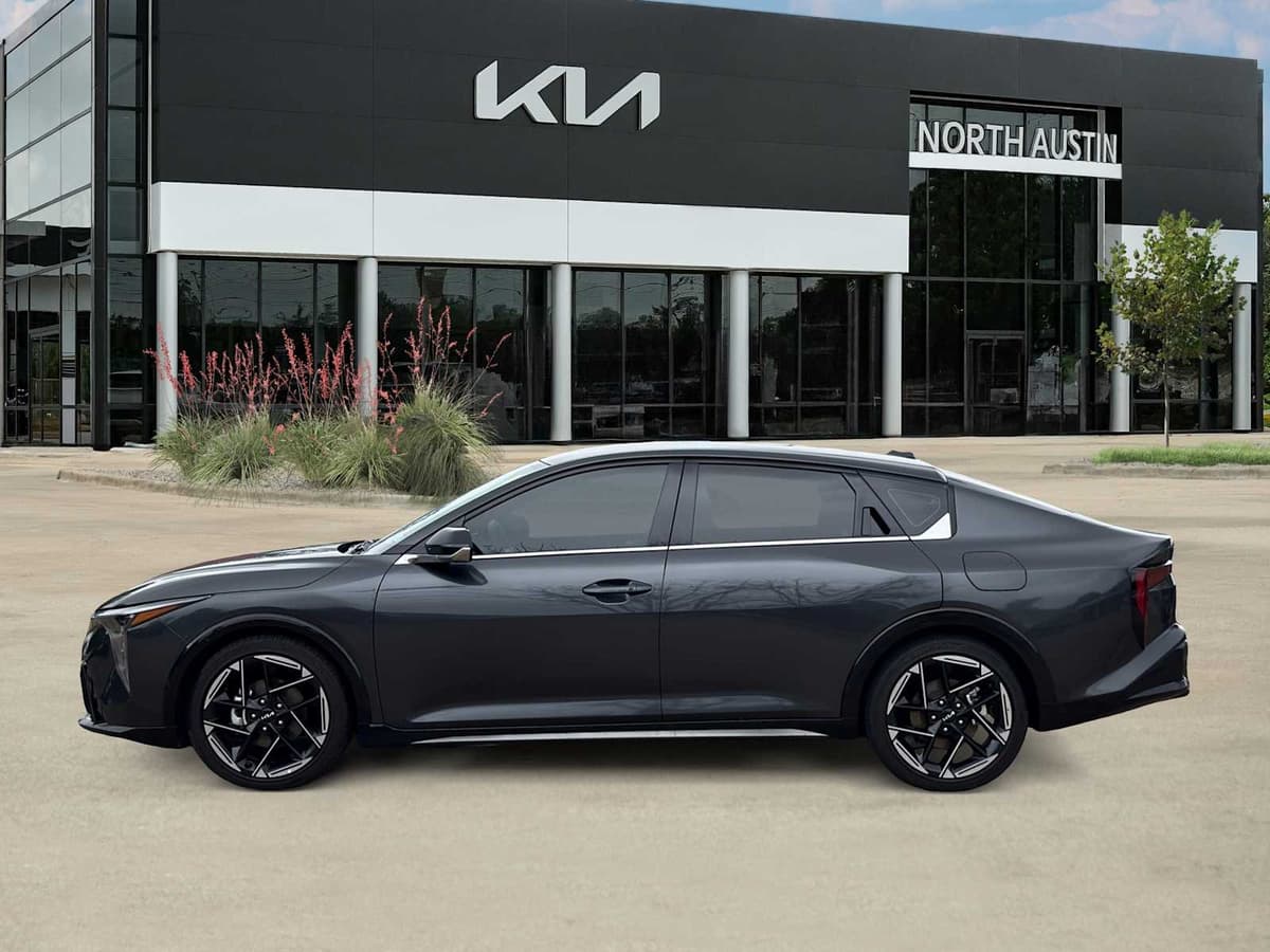 2025 Kia K4 - Image 4