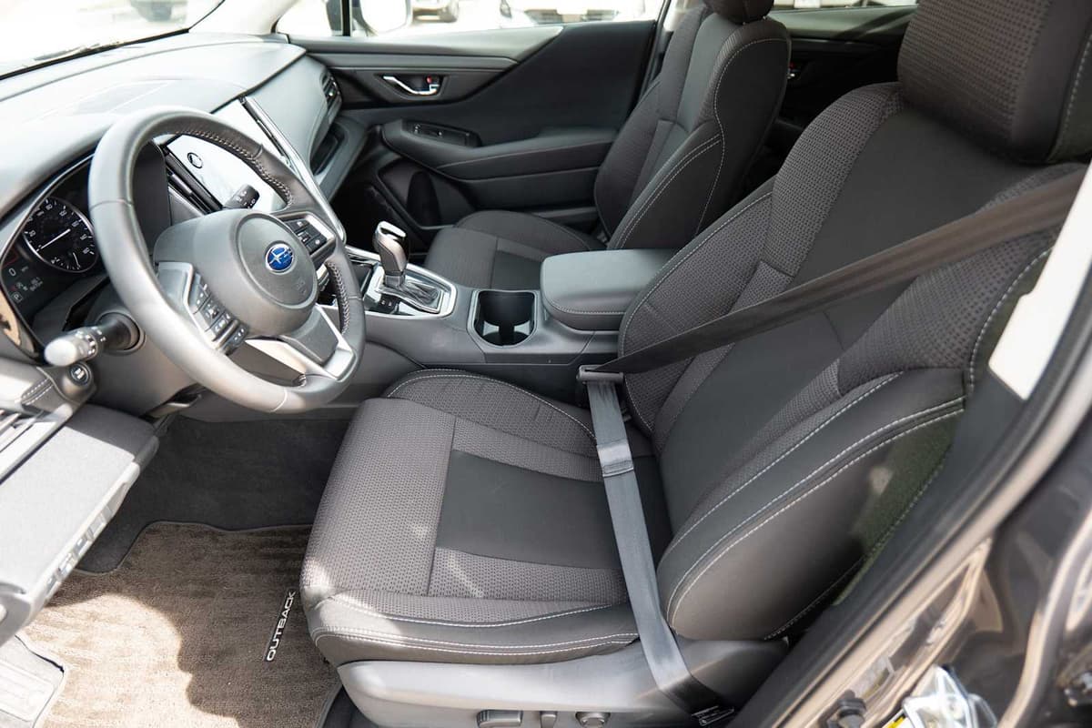 2025 Subaru Outback - Image 10