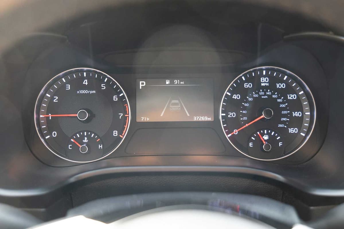 2024 Kia Forte - Image 15