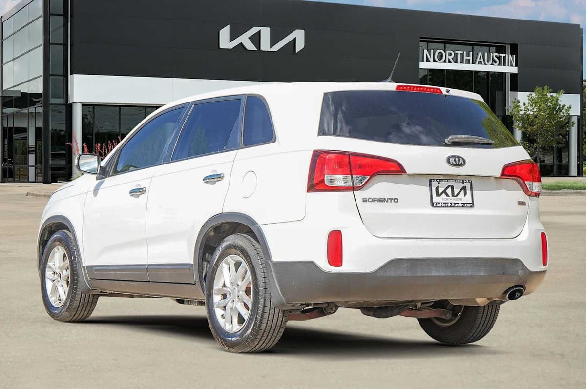 2014 Kia Sorento - Image 5