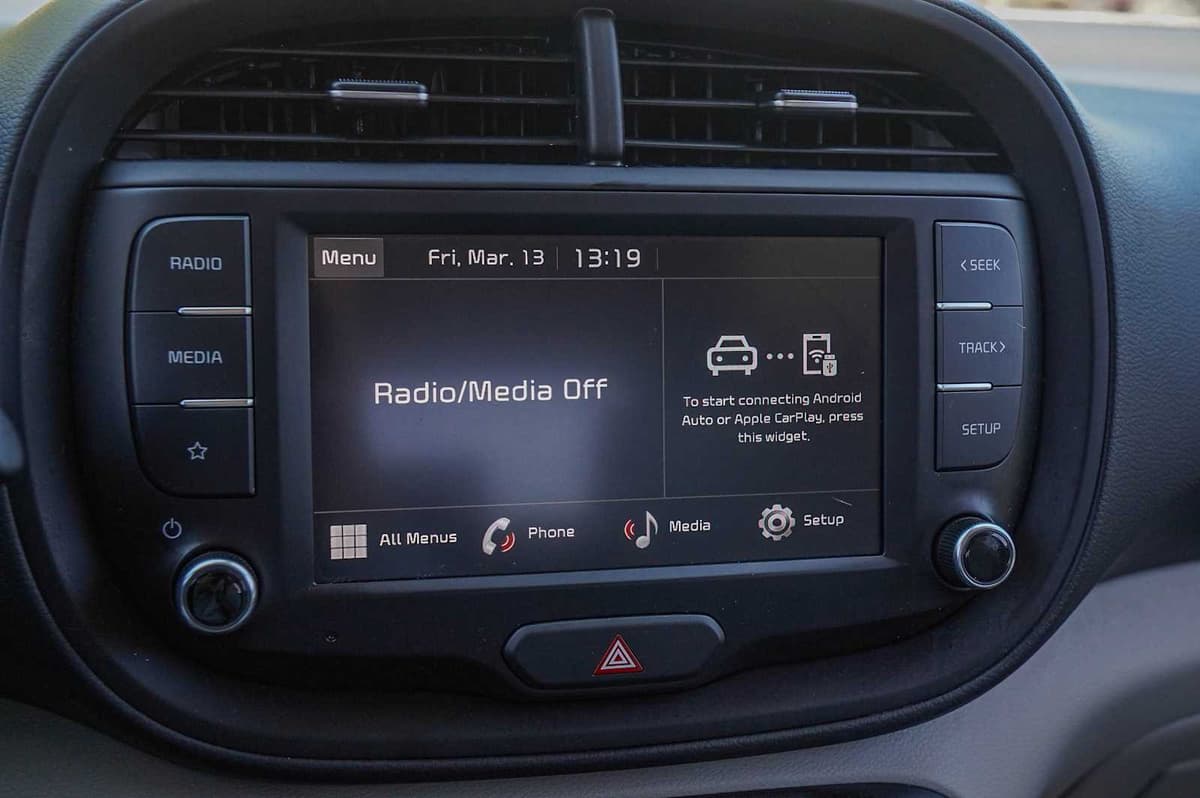 2023 Kia Soul - Image 17