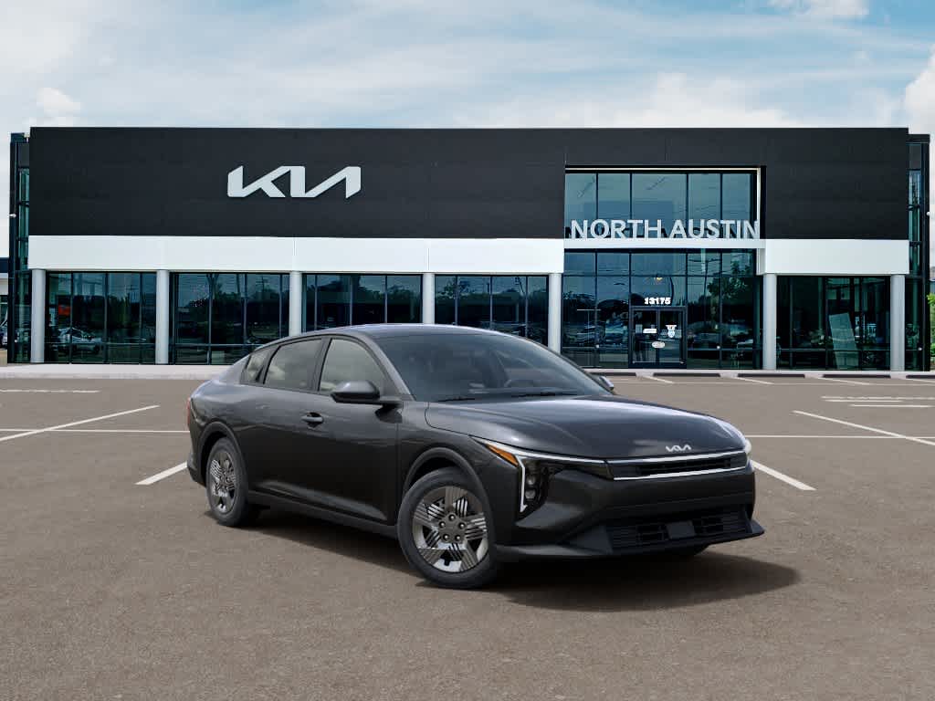 2026 Kia K4 - Image 8