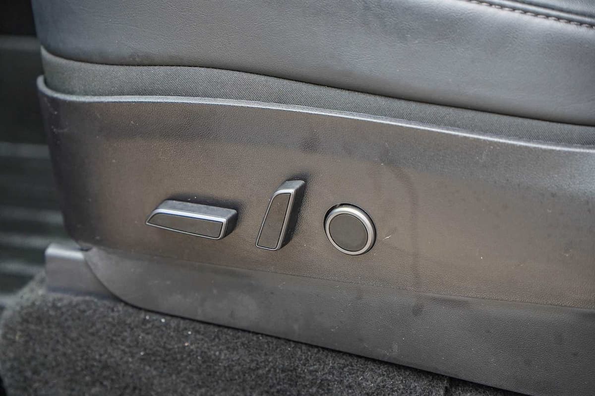 2021 Tesla Model Y - Image 21