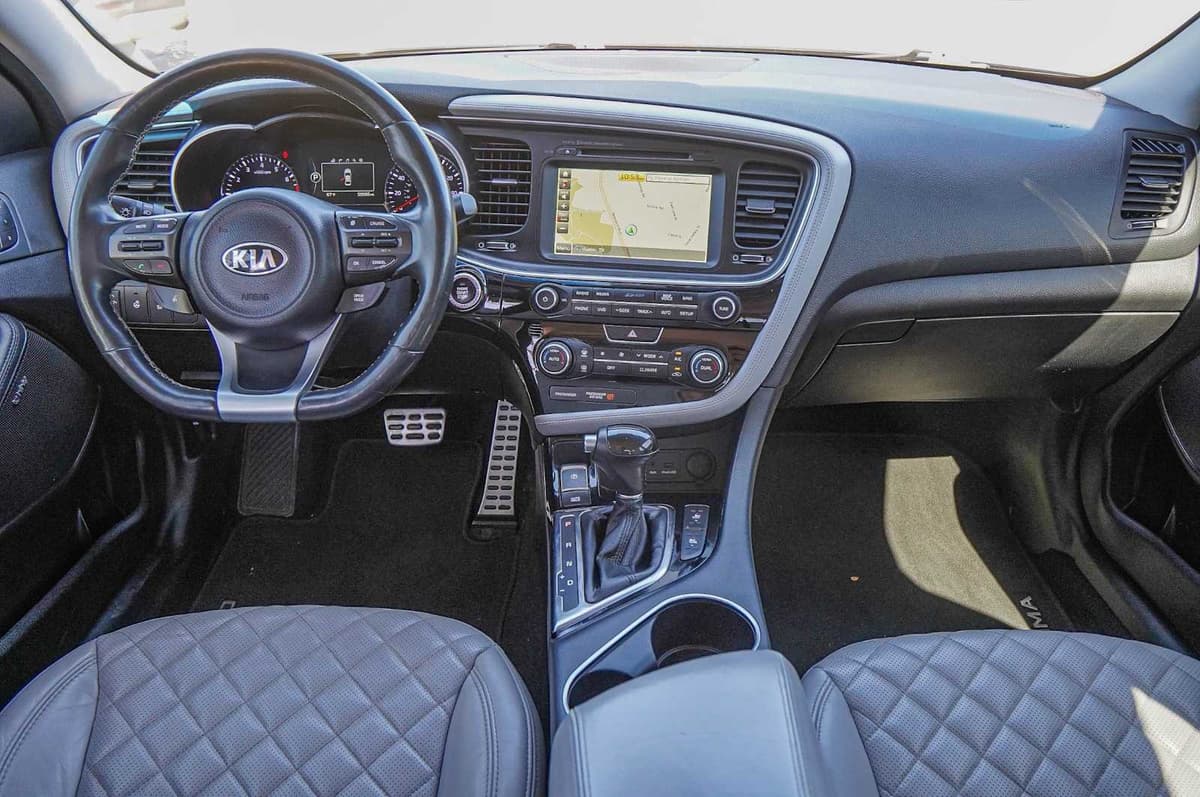 2015 Kia Optima - Image 25