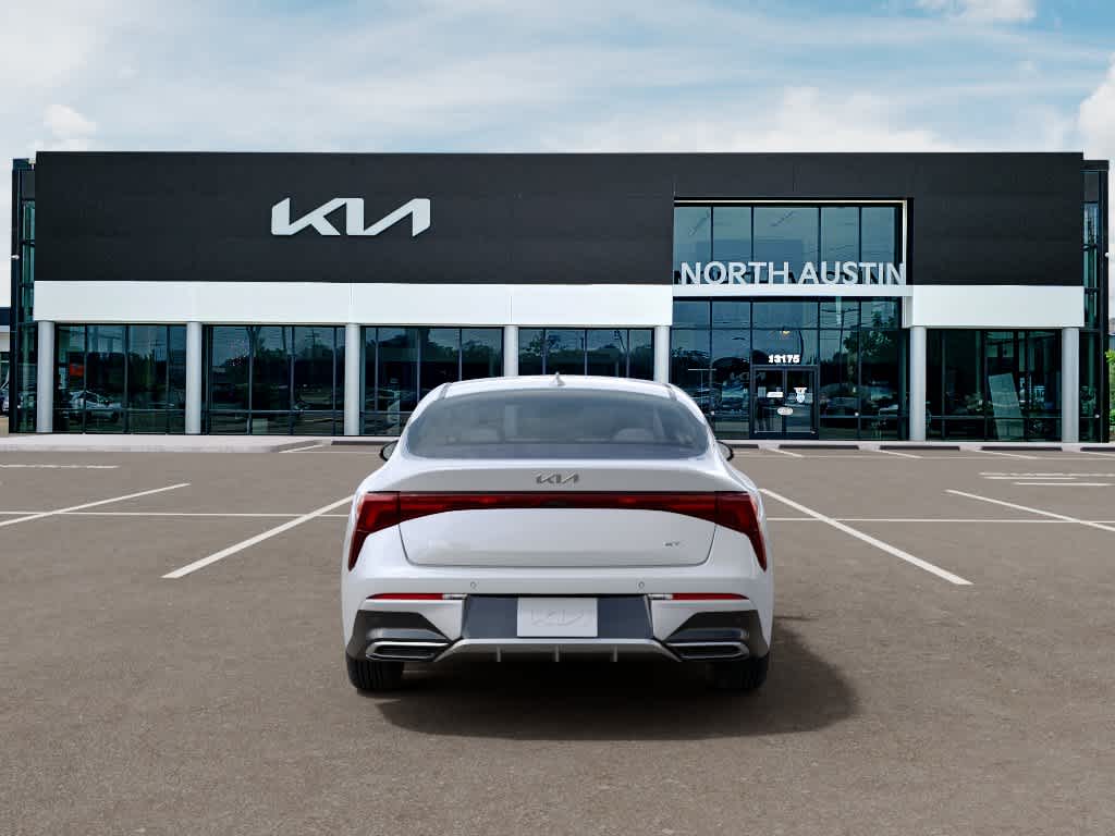 2026 Kia K5 - Image 5