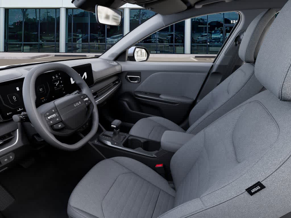2025 Kia K4 - Image 17