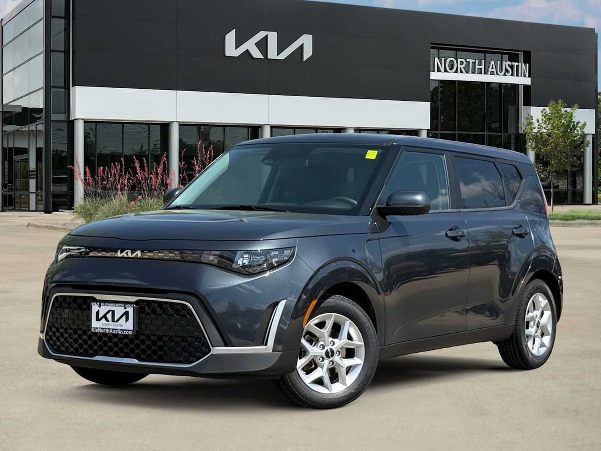 2023 Kia Soul - Image 1