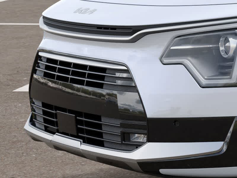 2025 Kia Niro - Image 12