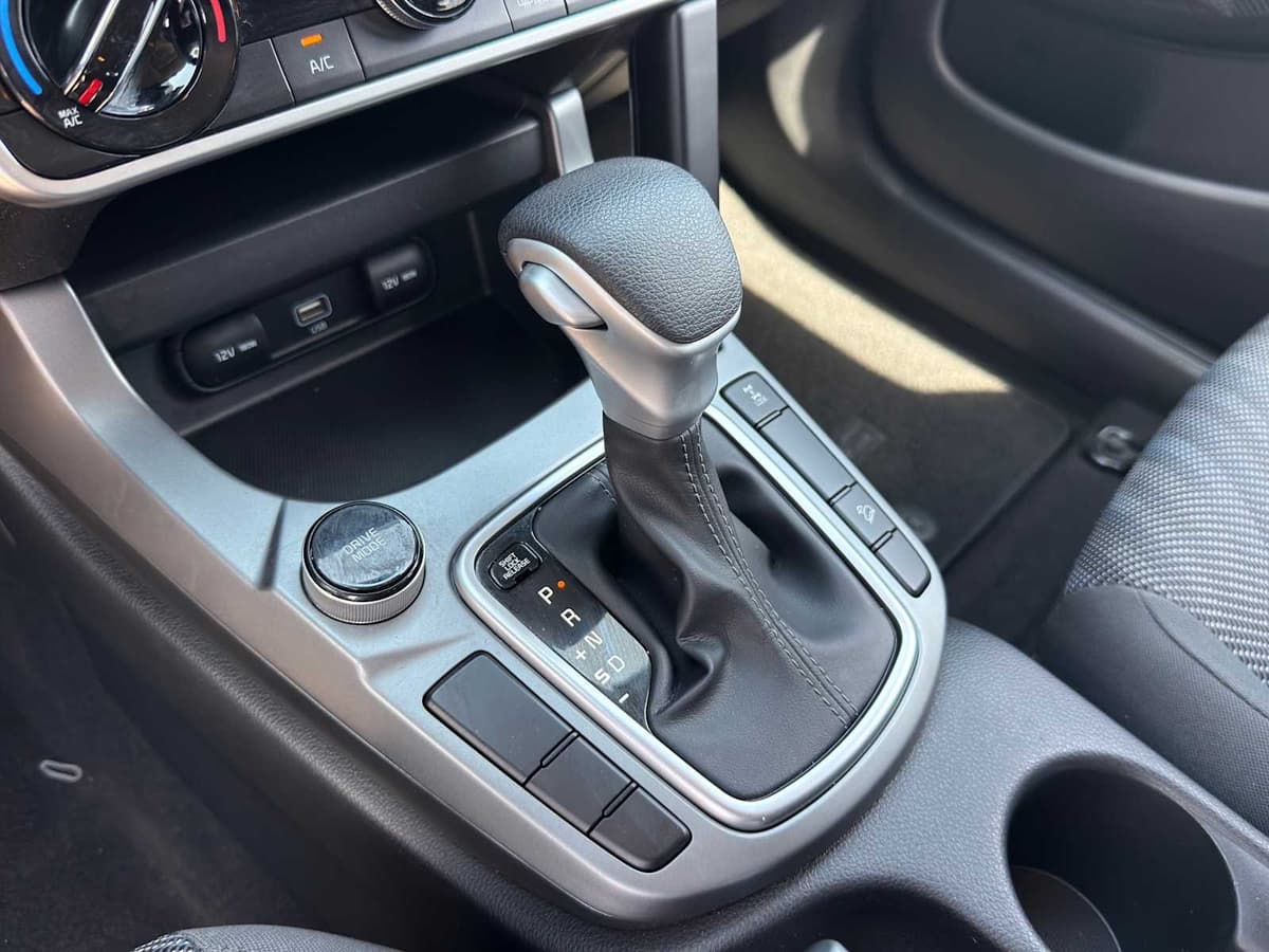 2023 Kia Seltos - Image 11