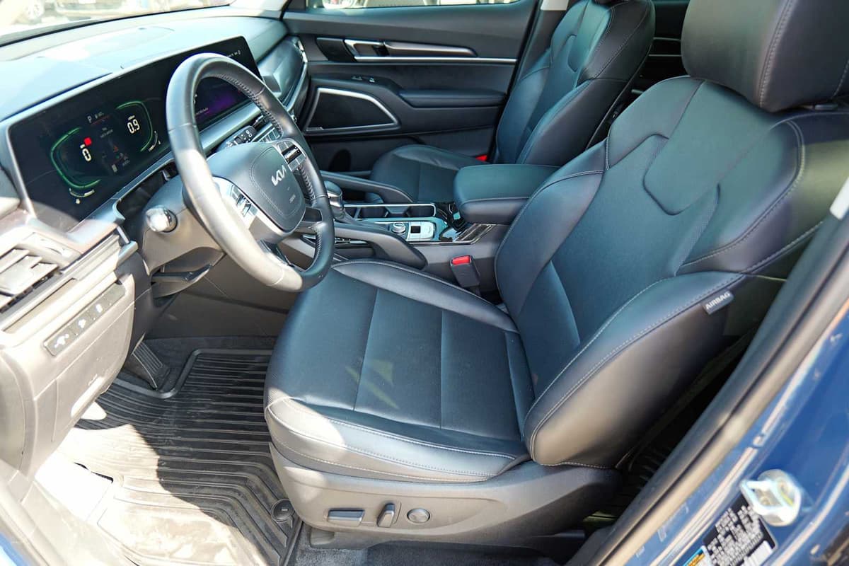 2023 Kia Telluride - Image 10