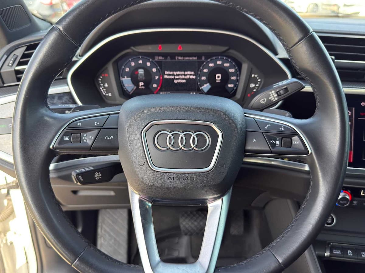 2022 Audi Q3 - Image 17