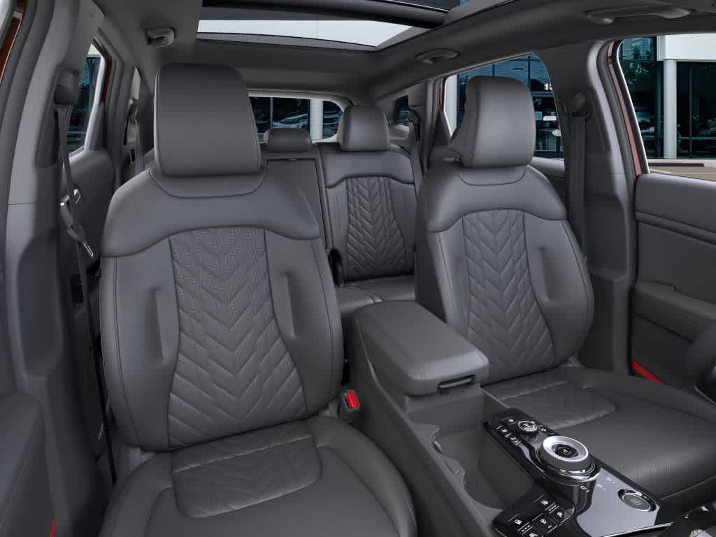 2025 Kia Sportage Plug-In Hybrid - Image 15