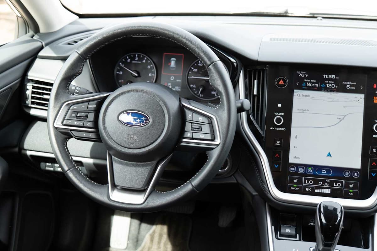 2025 Subaru Outback - Image 27