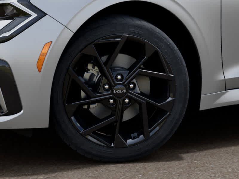 2026 Kia K5 - Image 9
