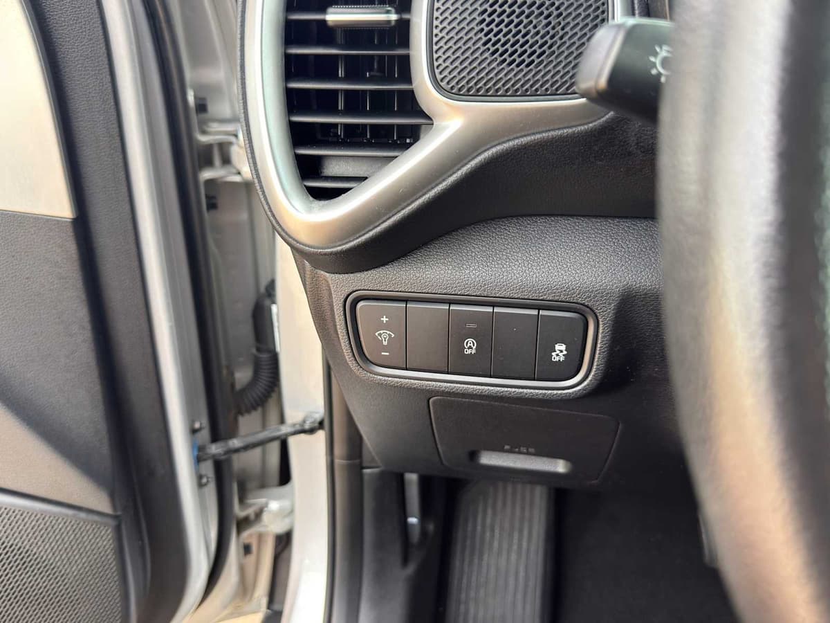 2020 Kia Soul - Image 23