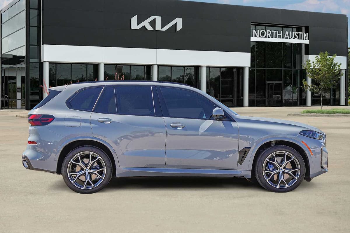 2026 BMW X5 - Image 7