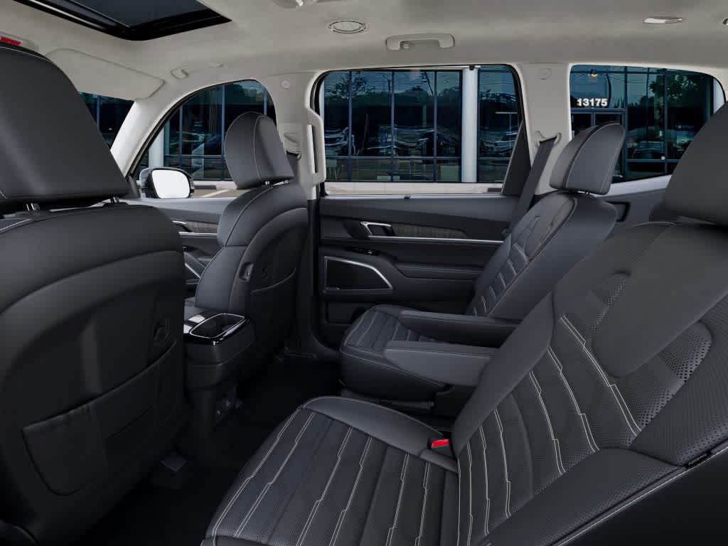 2025 Kia Telluride - Image 18