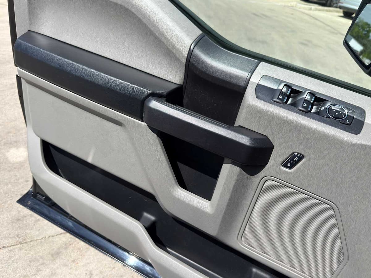 2017 Ford F-150 - Image 22