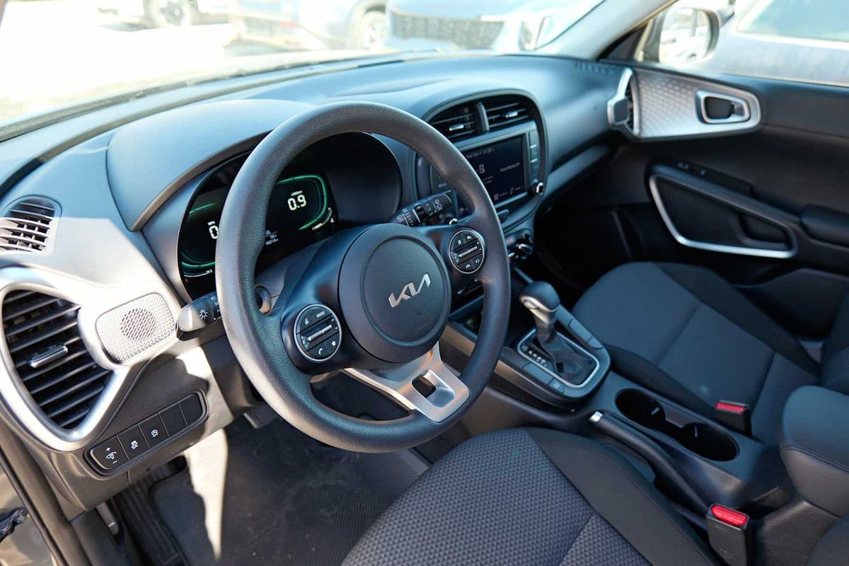 2024 Kia Soul - Image 9