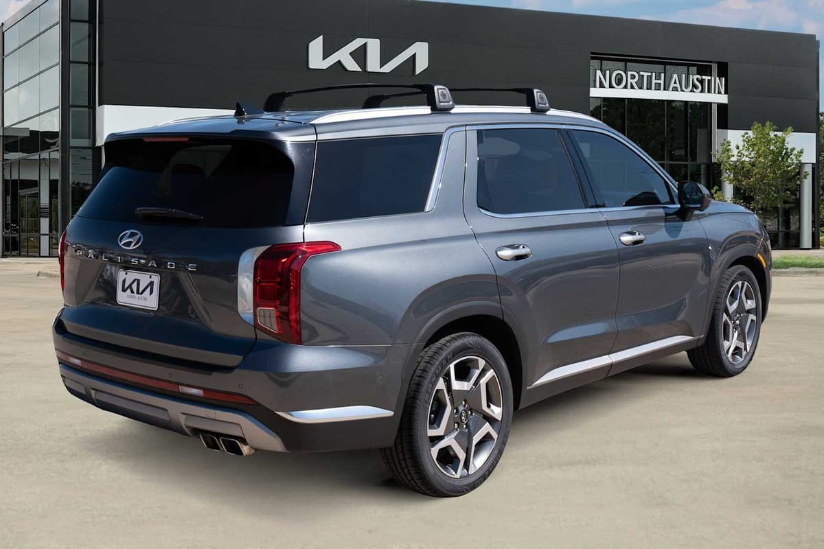 2023 Hyundai Palisade - Image 6