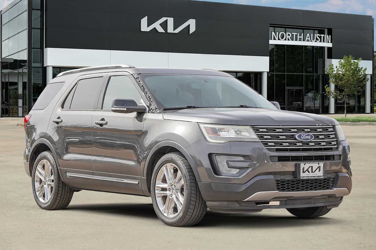 2017 Ford Explorer - Image 8