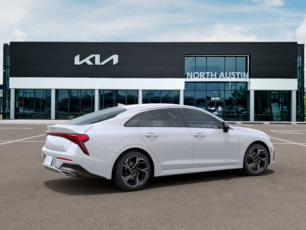 2026 Kia K5 - Image 6