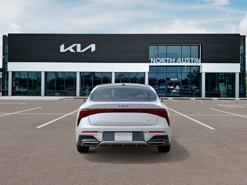 2026 Kia K5 - Image 5