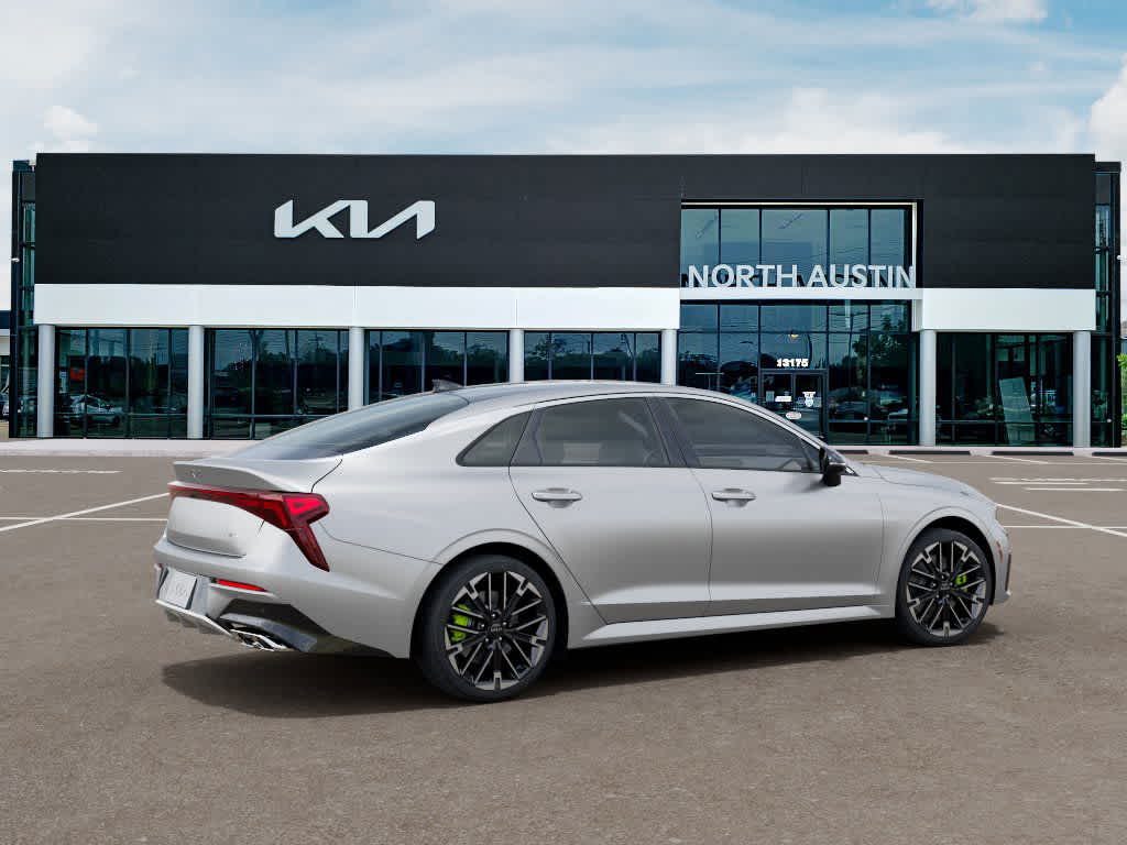 2026 Kia K5 - Image 6
