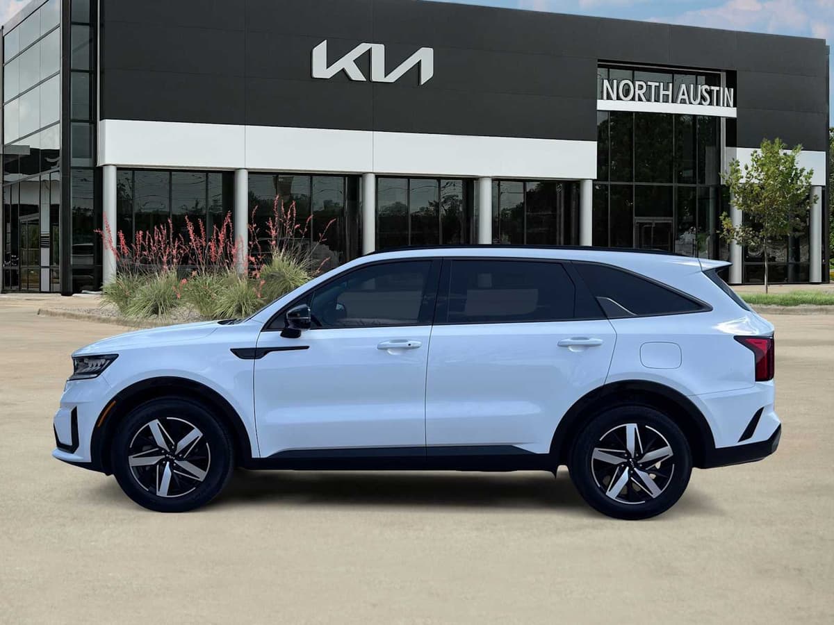 2023 Kia Sorento - Image 6
