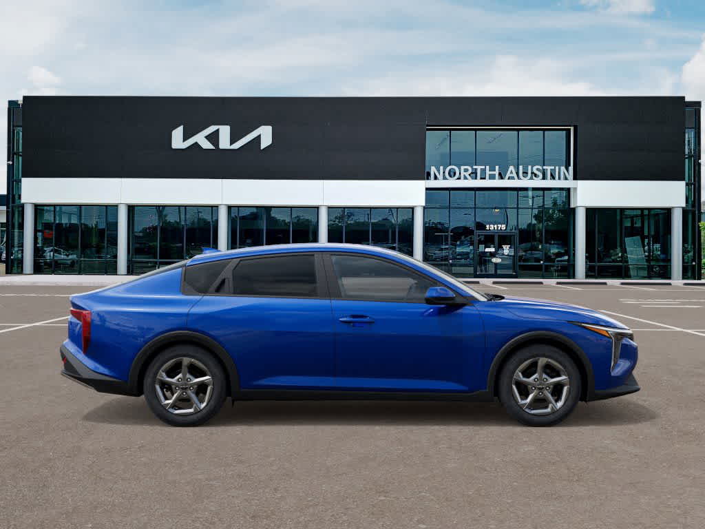 2026 Kia K4 - Image 7