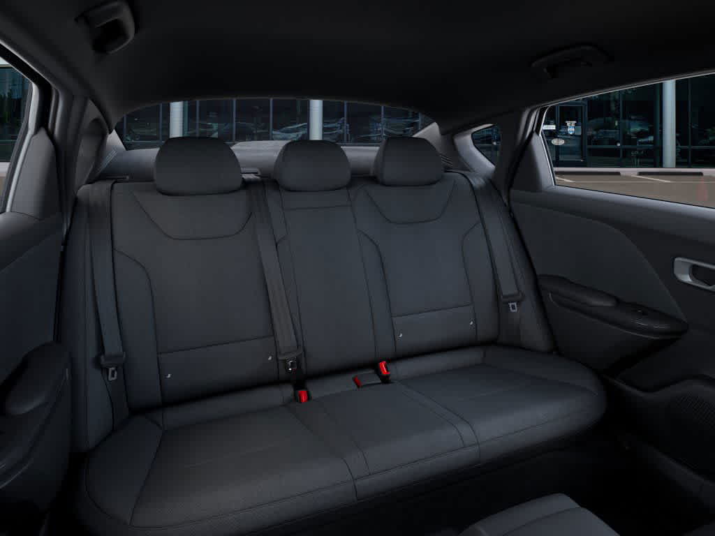 2026 Kia K4 - Image 16