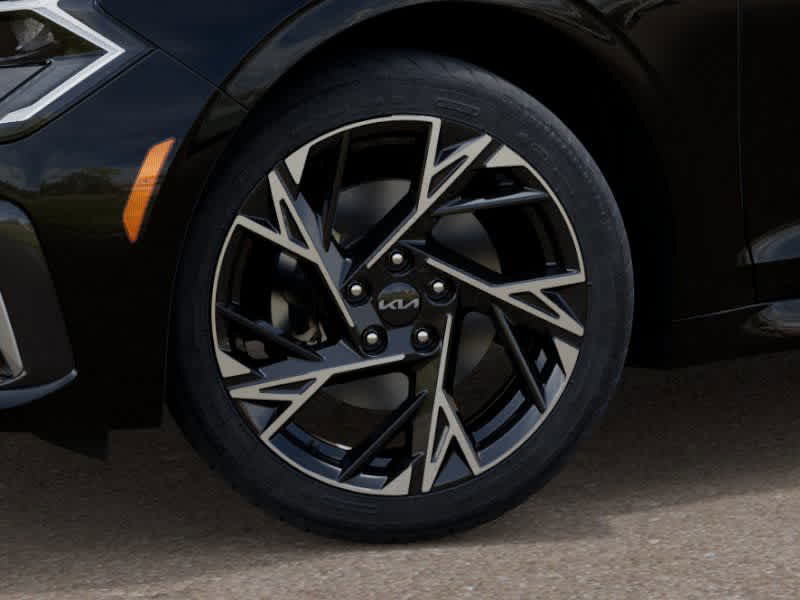 2026 Kia K5 - Image 9