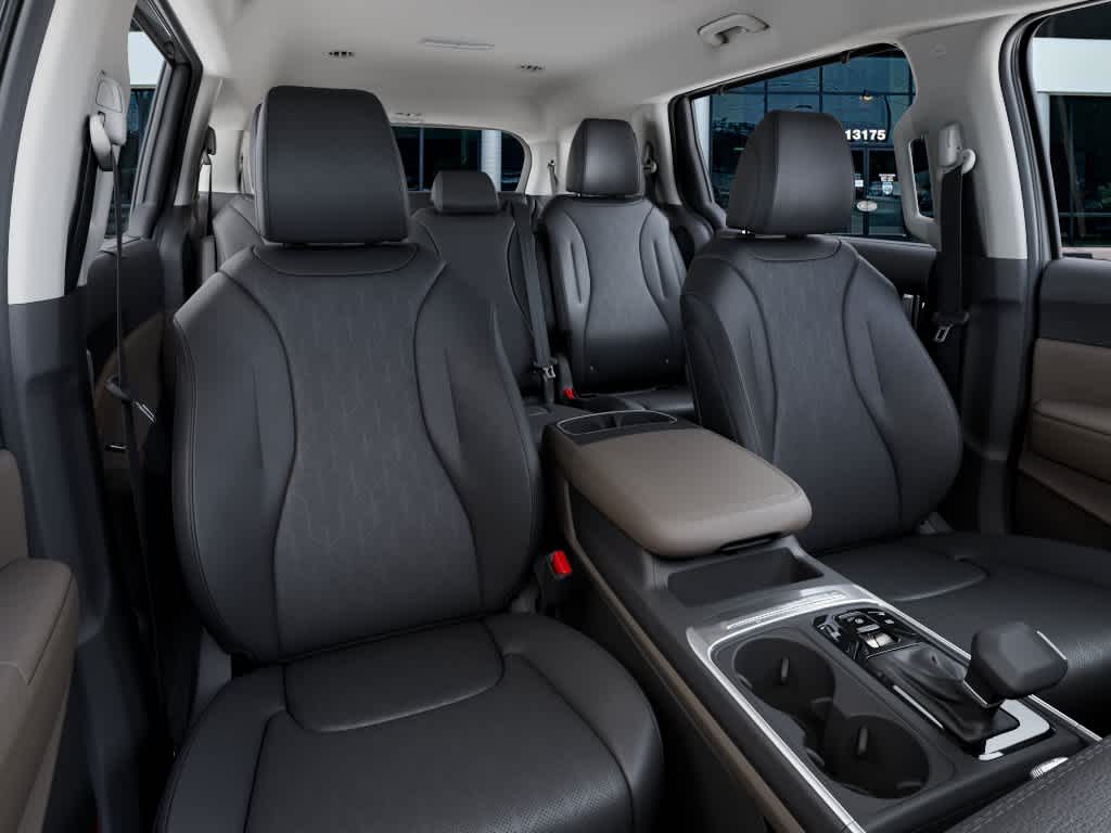 2026 Kia Carnival - Image 15