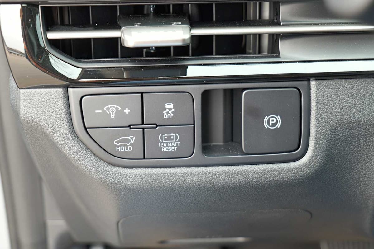 2026 Kia Sportage Hybrid - Image 19