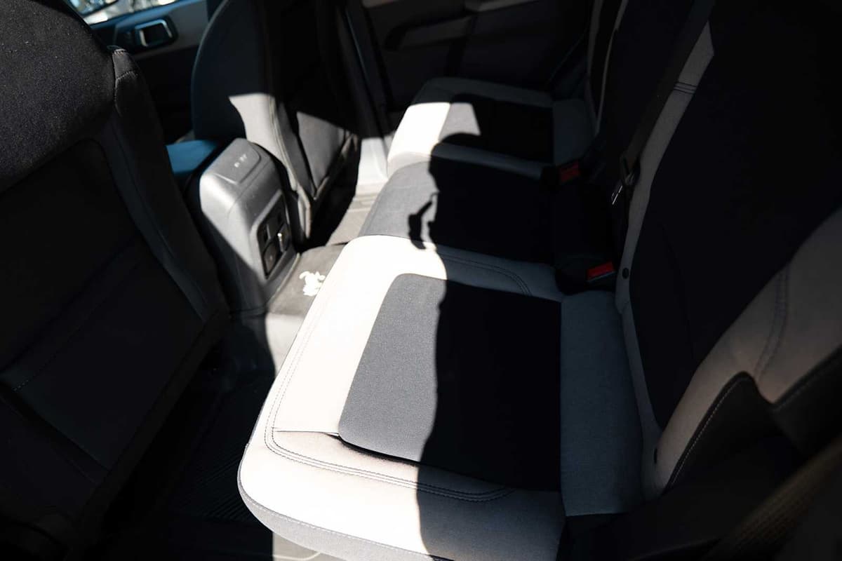 2022 Ford Bronco - Image 24