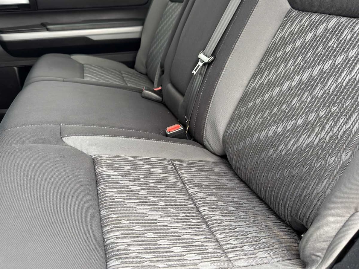 2021 Toyota Tundra - Image 36